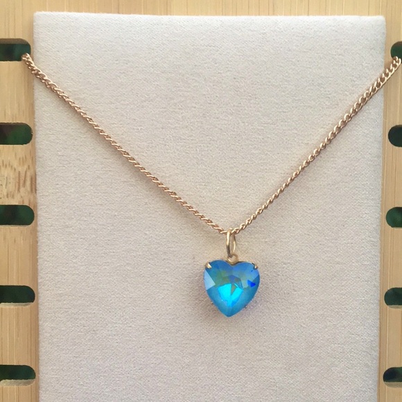 Light Sapphire Blue Aurora Borealis Crystal Heart Pendant Necklace - Picture 4 of 5